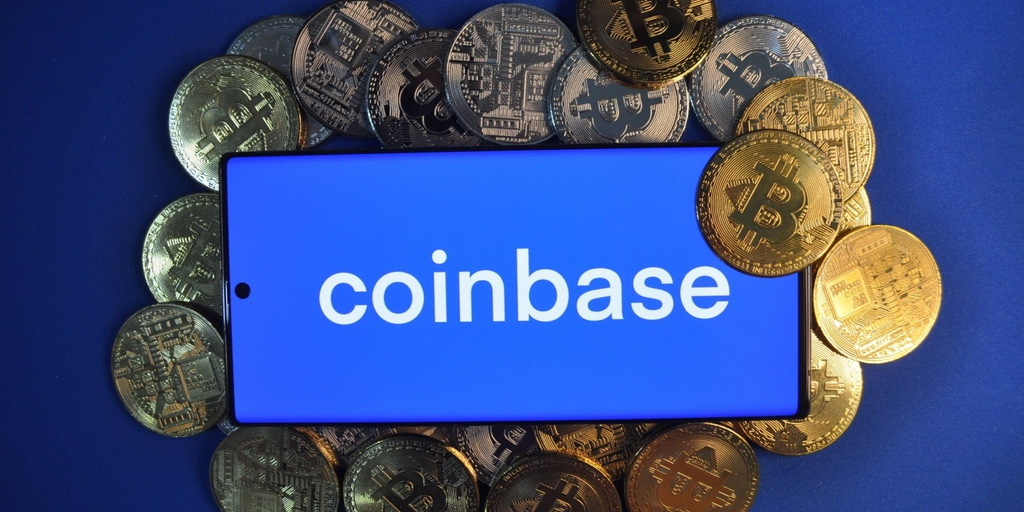 Coinbase Revenue Outpaces Nasdaq—Here’s What Analysts Say It Means